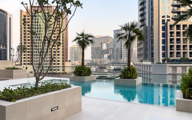 Luxe 3BR with Burj Khalifa view