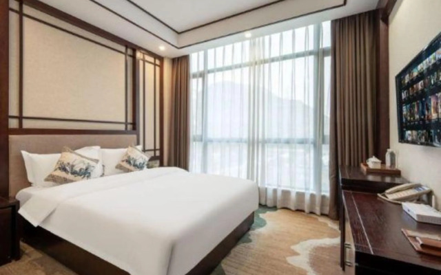 Huabo Resort Hotel