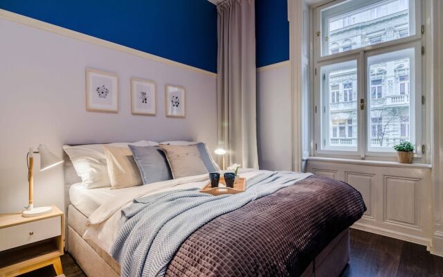 Charm APTs in Prague by Michal&Friends