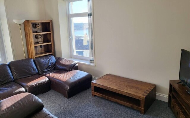Marina Reach Neyland, Flat With Great sea Views