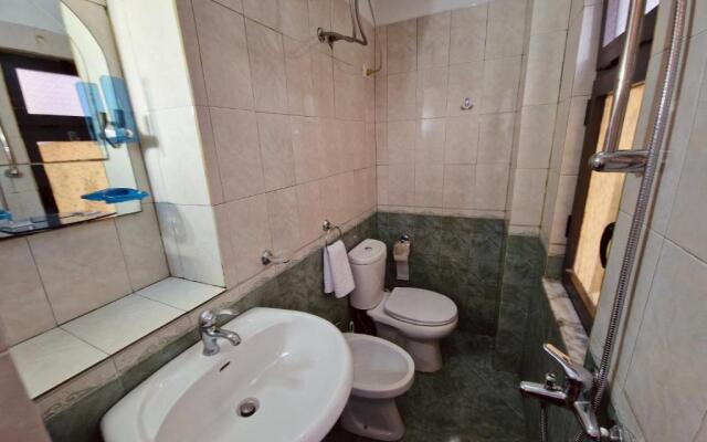 Tirana City Center Apartment