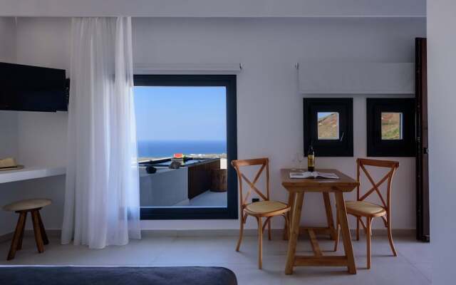 Ryolithos Suites
