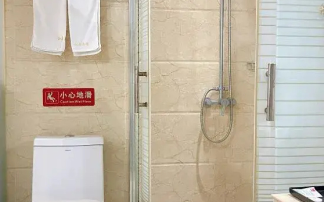 Gaoyou Jiangnan Hotel
