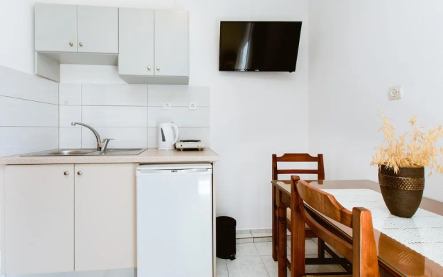 Koulouris Apartments