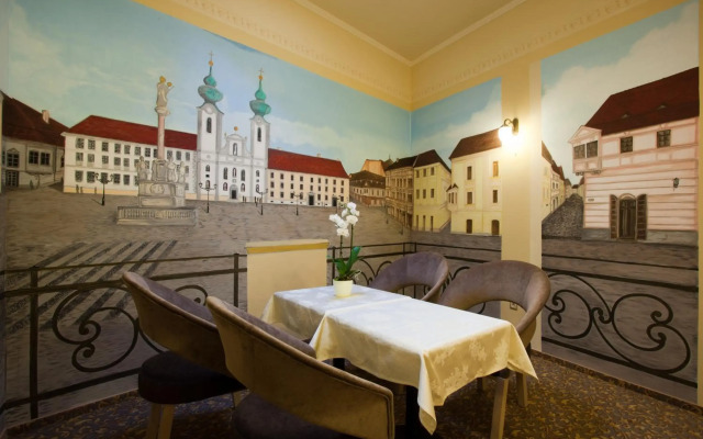 Barokk Hotel Promenád Gyor