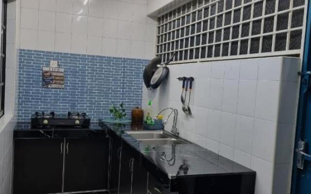 PRIVATE POOL WITH Wifi Ssue Klebang Chemor Homestay-Guesthouse