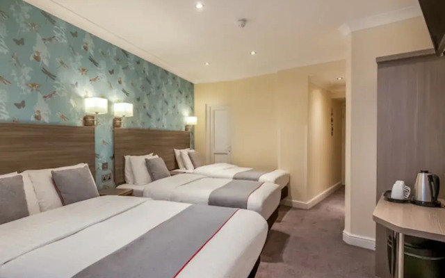 OYO Bakers Hotel London Victoria