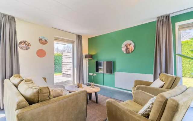 Tastefully Furnished Detached Bungalow