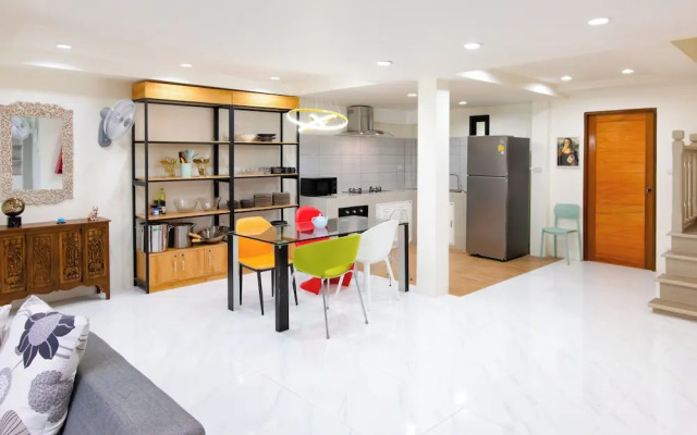 House Near Beach table TennisPool V230