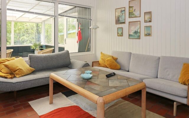 Tranquil Oasis With Sauna and Whirlpool-by Traum