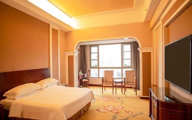 Vienna Hotel Shenzhen Songgang Liye Road