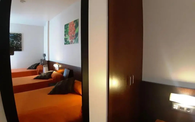 Hostal Nirvana