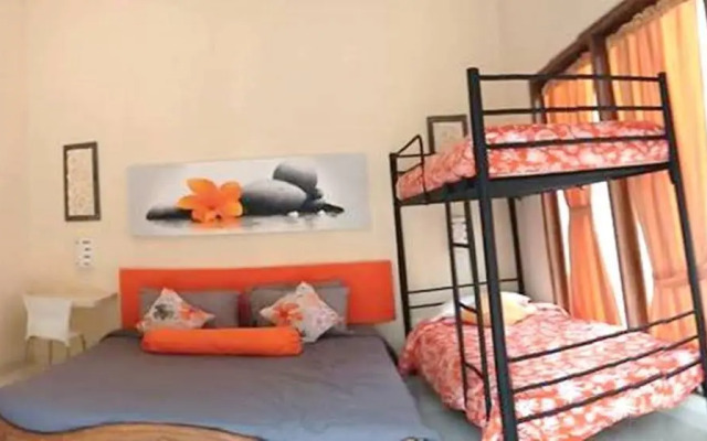 Villa Agung Beach Inn