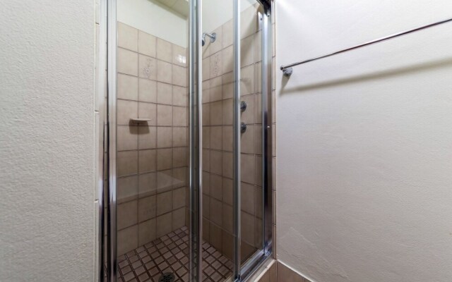 Bay Parklands, Unit 50/2 Gowrie Avenue