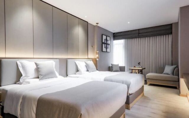 Vyluk J Hotel Chongqing Xinpaifang