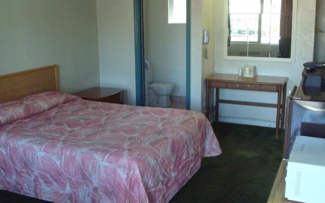 Travelers Rest Motel