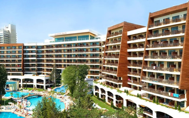 Flamingo Grand Hotel & SPA