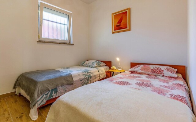 Stunning Home in Medulin With Wifi and 1 Bedrooms