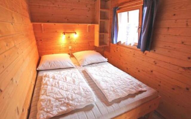Holz_Ferienhaeuser Rechlin SEE 9800