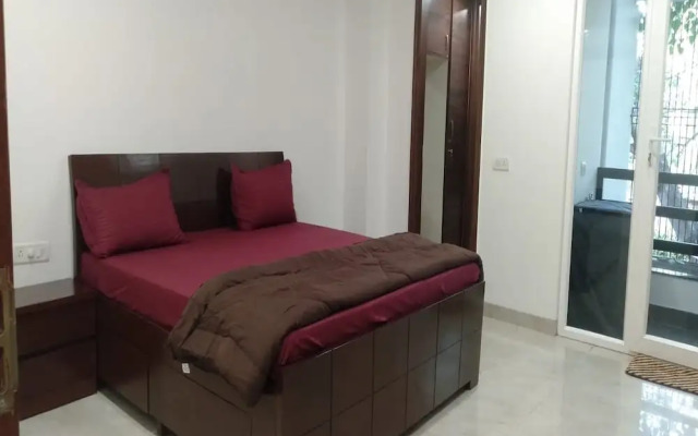 Greenleaf Apartment And Suites, Chittaranjan Park