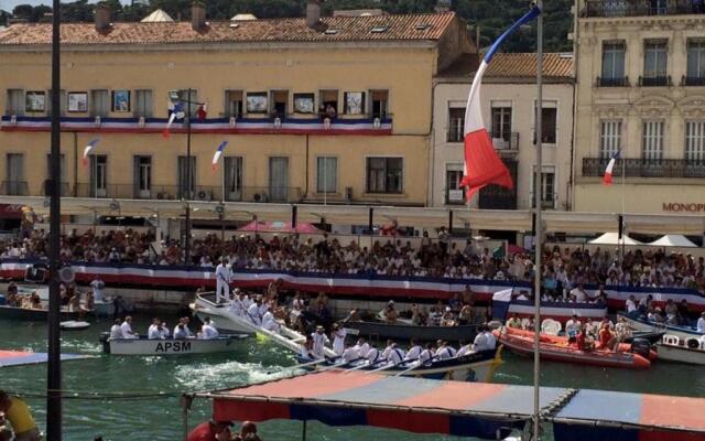 Appartement Sète, 2 pièces, 4 personnes - FR-1-338-161