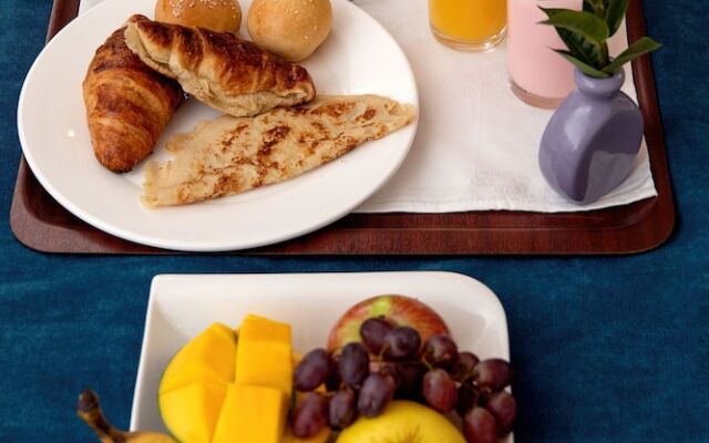 Alexander Palace Hotel Apartment