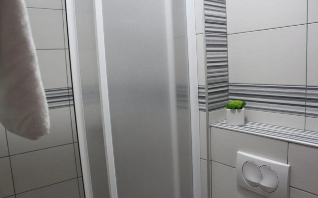 Balabusic Two Bedroom Apartment No.5