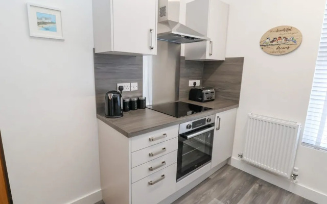 Apartment 3