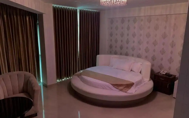 Joneya Hotel