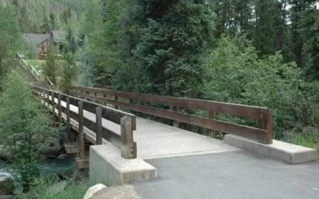 The Pines Condominiums