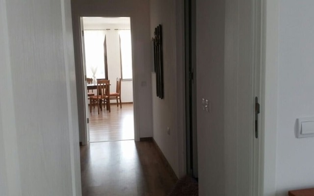 Inviting 1-bed Apartment in Aleksandrovo
