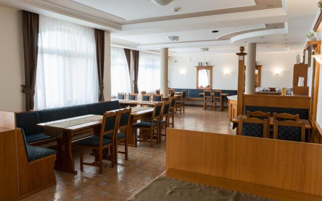 Hotel Harka