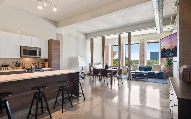 3 Bedroom - Best Location, Pool, Gym & Parking