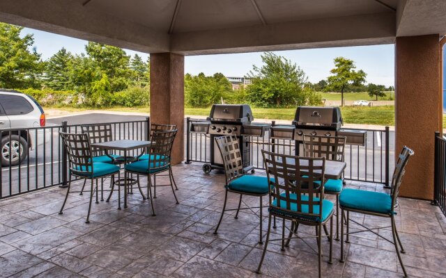 Candlewood Suites Topeka West by IHG