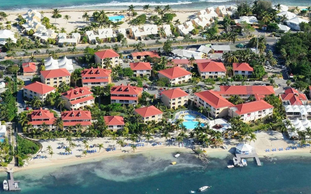Le Flamboyant Hotel and Resort