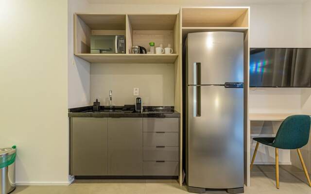 Charlie Sabiá Moema Essential