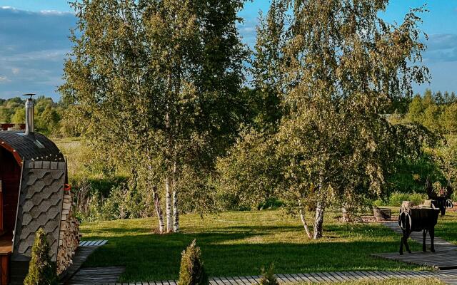 Happy Tree Camp in Lugovoye village