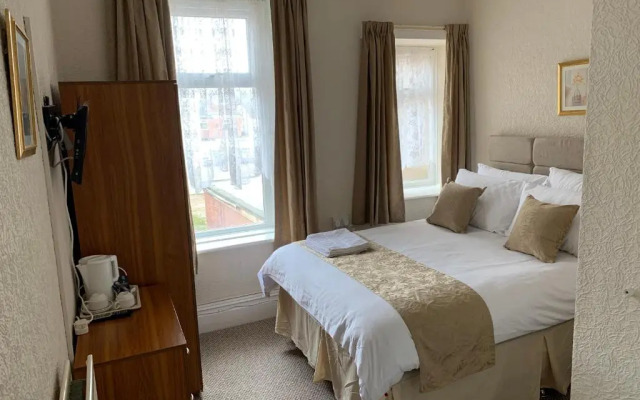 Sharn Bek Hotel