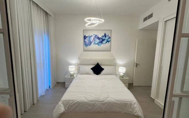 Magnificent GolfVille PoolView 2bedroom