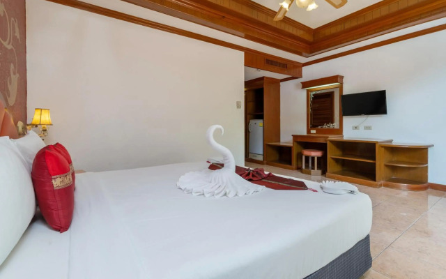 Memory Karon Resort