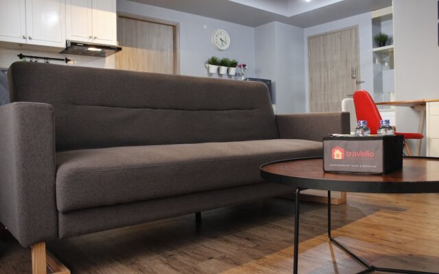 Deluxe 2BR Apartment at Newton Residence with Mountain View