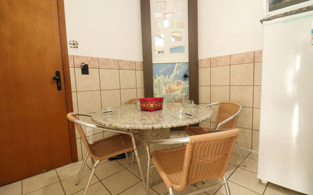 Confortável apartamento para 8 pessoas - HB58F