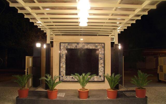 Amantra Comfort Hotel