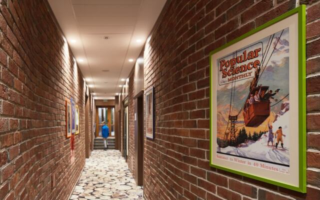 Отель AmstelSki