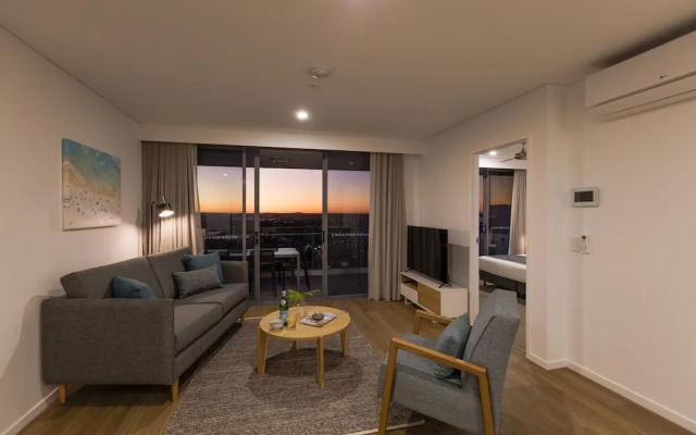 Sky Broadwater Apartments