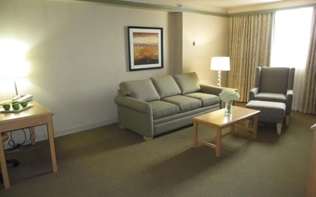 Ramada Edmonton Hotel & Conference Centre