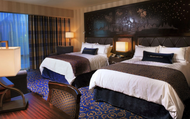 Disneyland Hotel