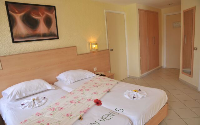 Hotel La Couronne
