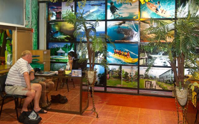 Deep Forest Garden Hotel