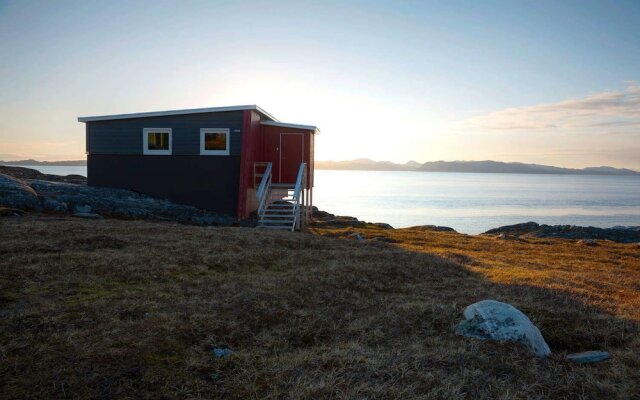 Inuk Hostels